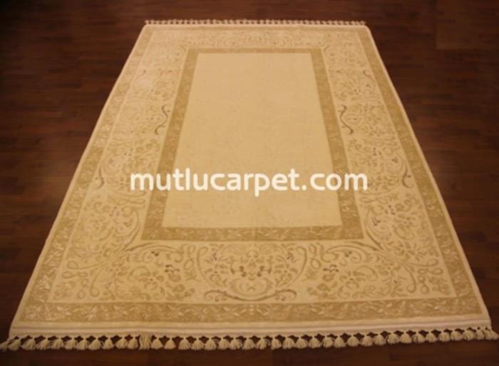 İPEKLİ UŞAK İPEKLİ UŞAK